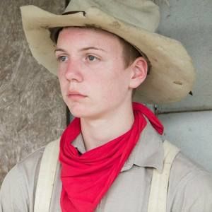 Meet your Posher, Henry